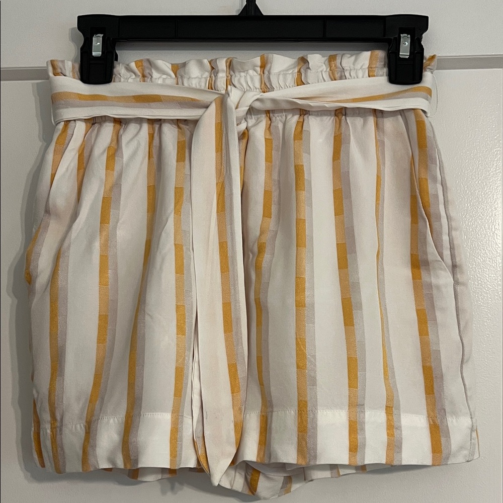 BCBGeneration High Waist Striped Shorts - White and Yellow